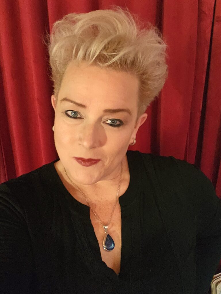 Meet Colleen Rice Nelson - The Answer to Your Digital Chaos